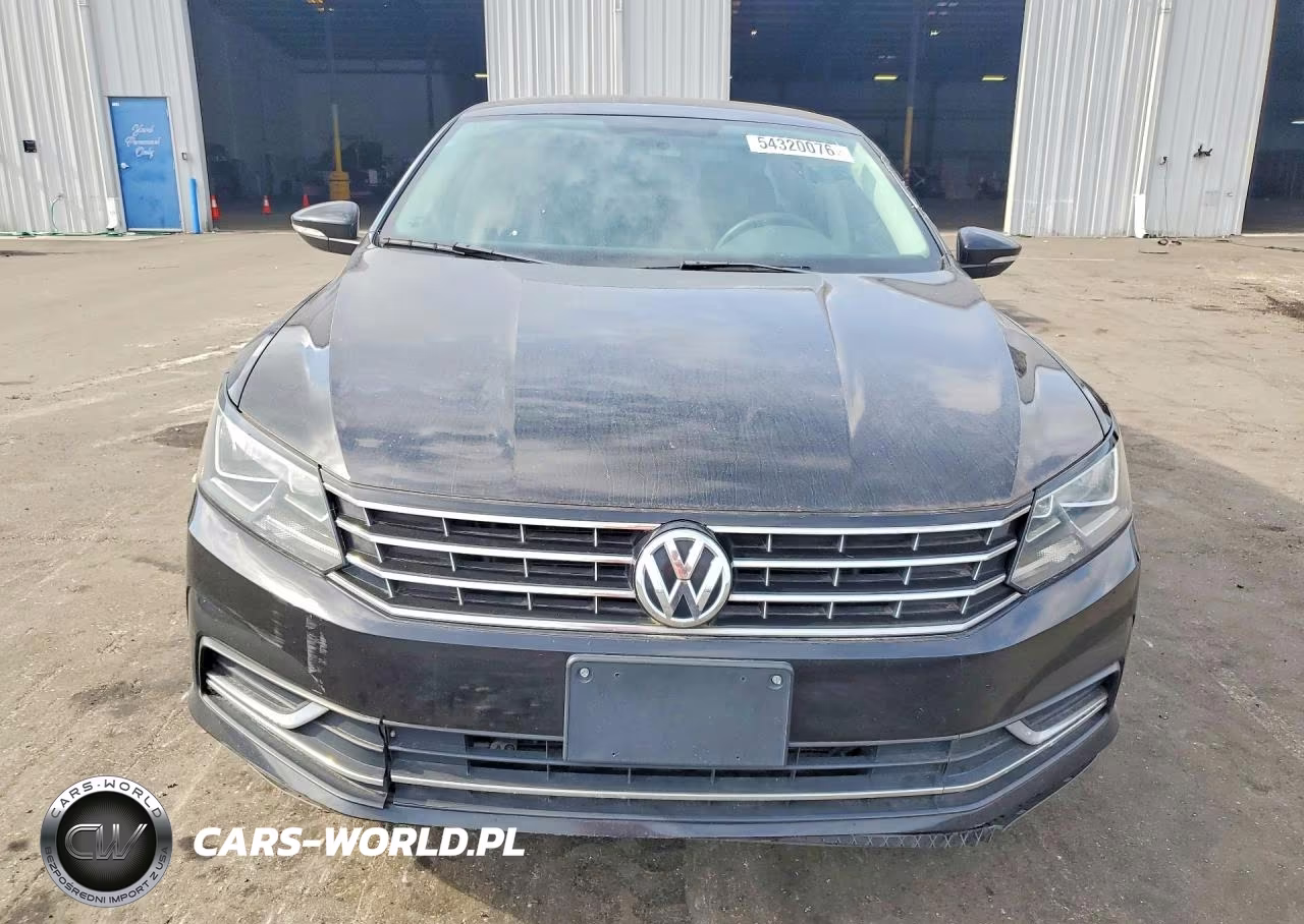 2016 Volkswagen Passat S VIN:1VWAS7A39GC035562 - 5
