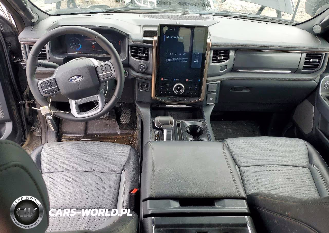 2025 Ford F150 Lightning Lariat VIN:1FTVW5L79SWG03801 - 8