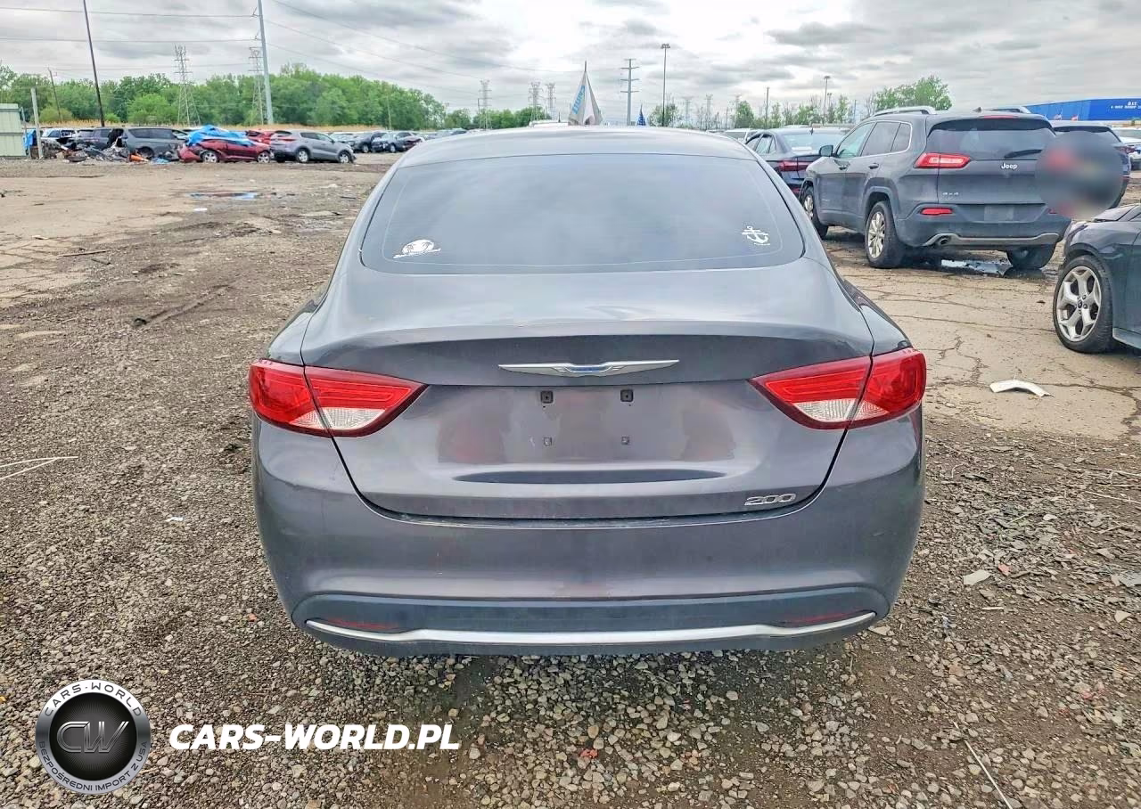 2015 Chrysler 200 Limited VIN:1C3CCCAB2FN552413 - 6