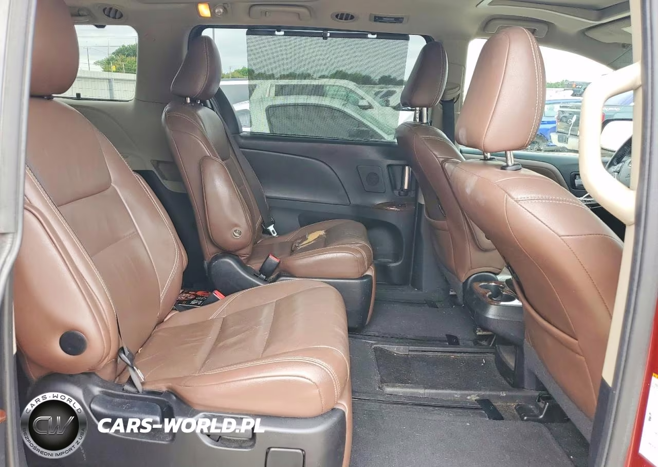 2015 Toyota Sienna Limited 7-Passenger VIN:5TDYK3DC4FS643587 - 11