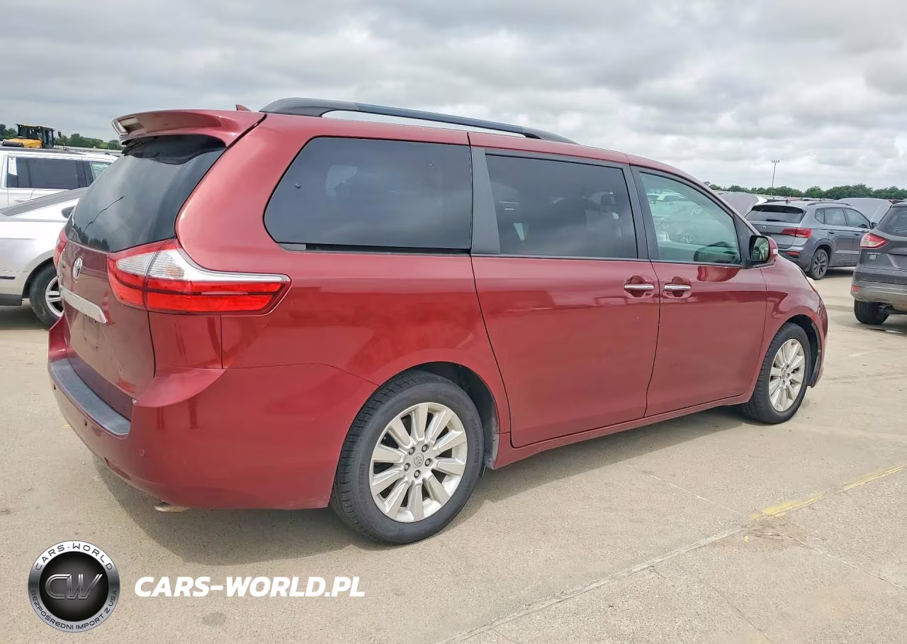 2015 Toyota Sienna Limited 7-Passenger VIN:5TDYK3DC4FS643587 - 3