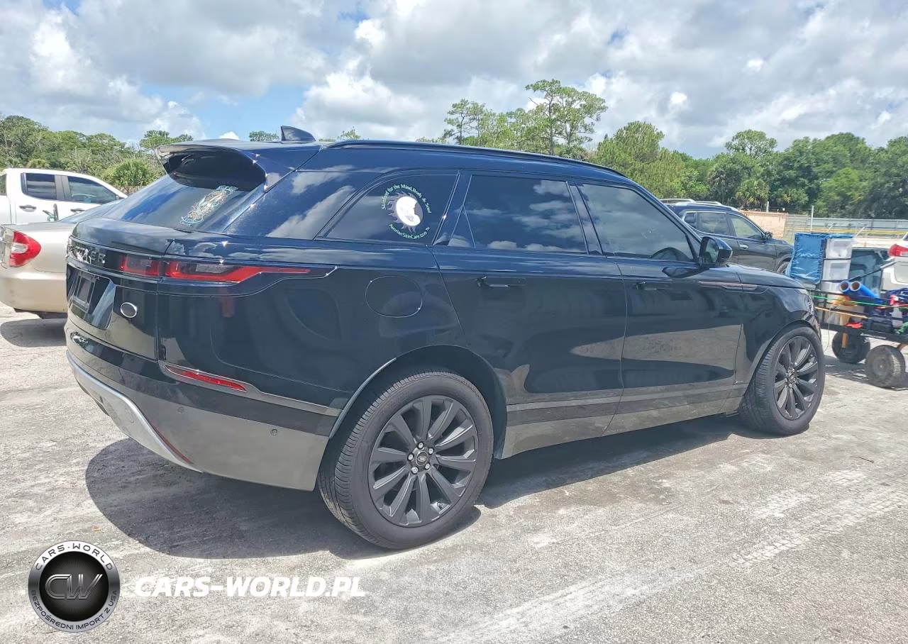2018 Land Rover Range Rover Velar R-Dynamic Se VIN:SALYL2RX4JA746204 - 3