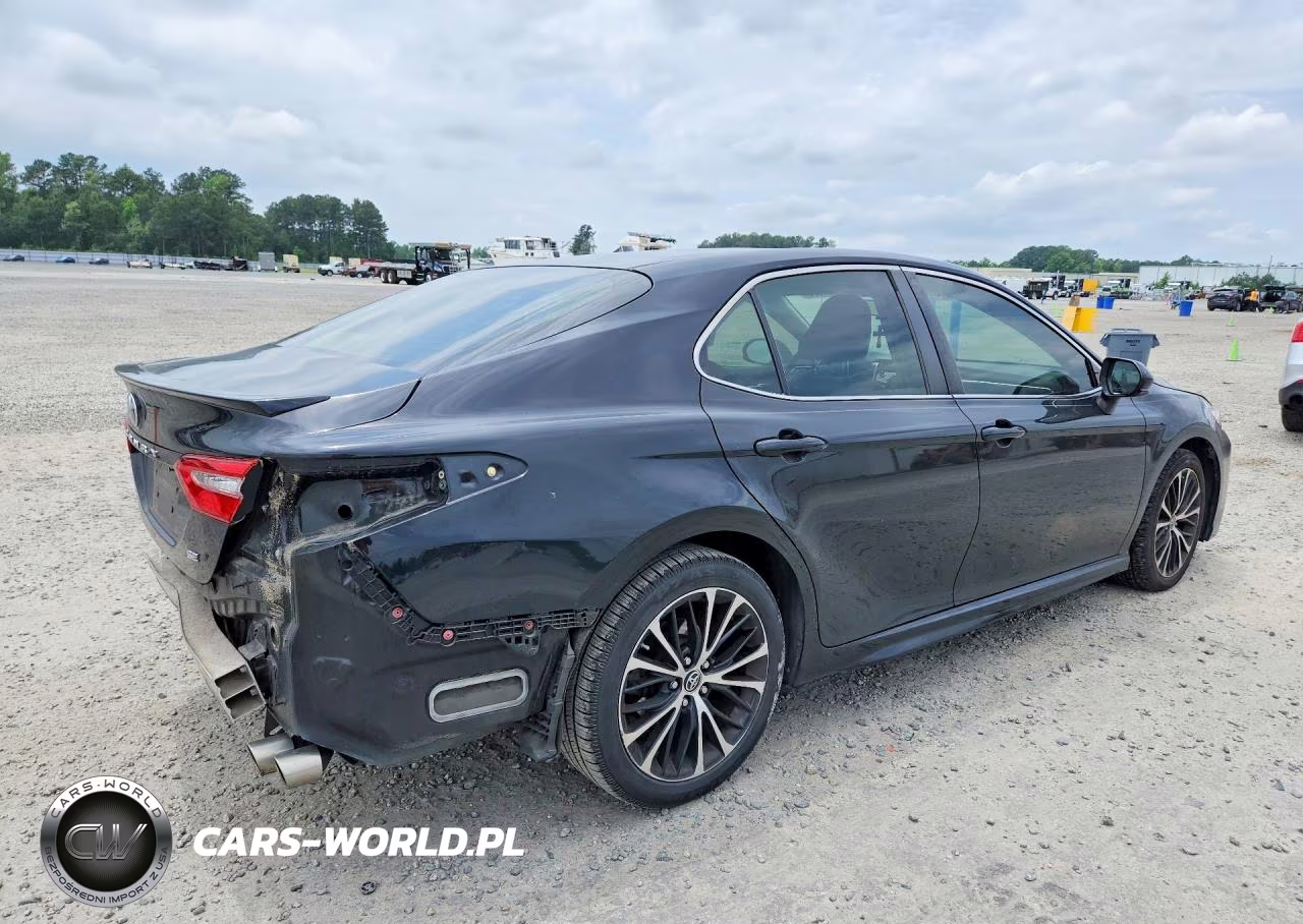 2018 Toyota Camry Se VIN:JTNB11HK7J3025863 - 3