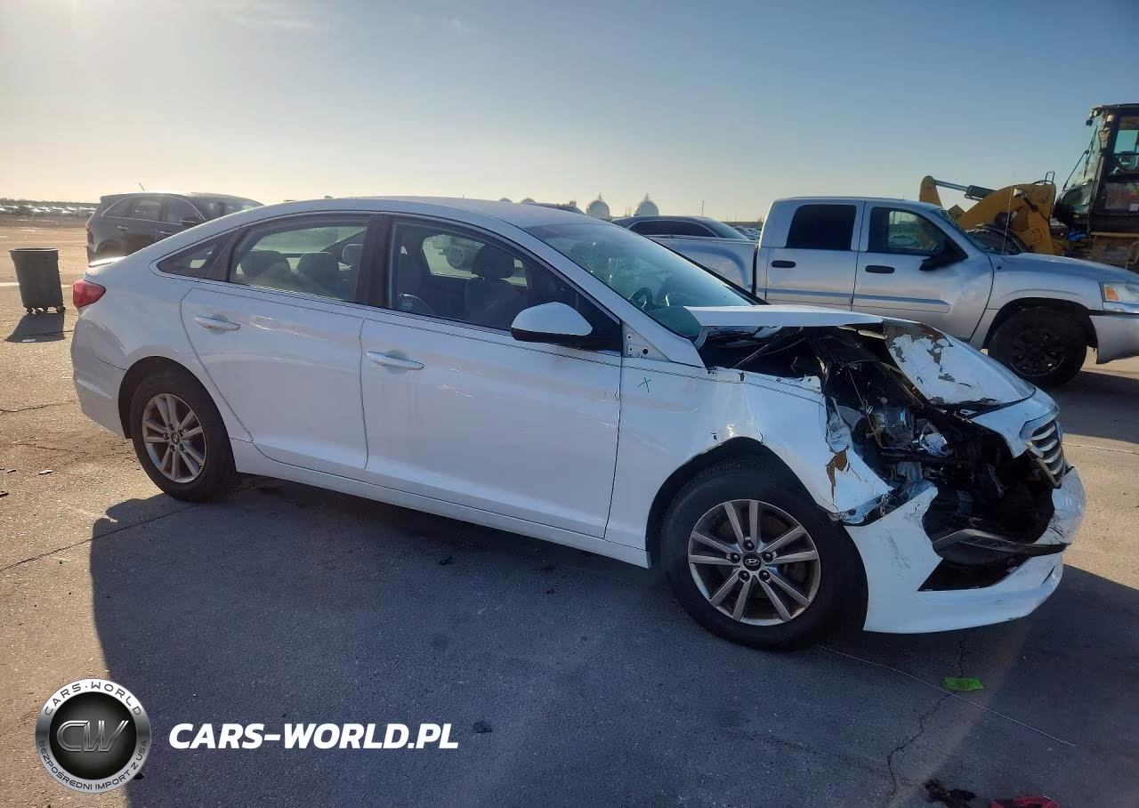 2015 Hyundai Sonata Se VIN:5NPE24AF7FH033485 - 4