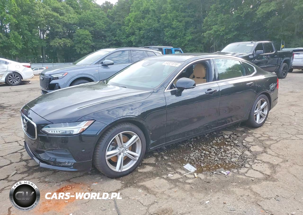 2018 Volvo S90 T5 Momentum – zdjęcie 1 z 12