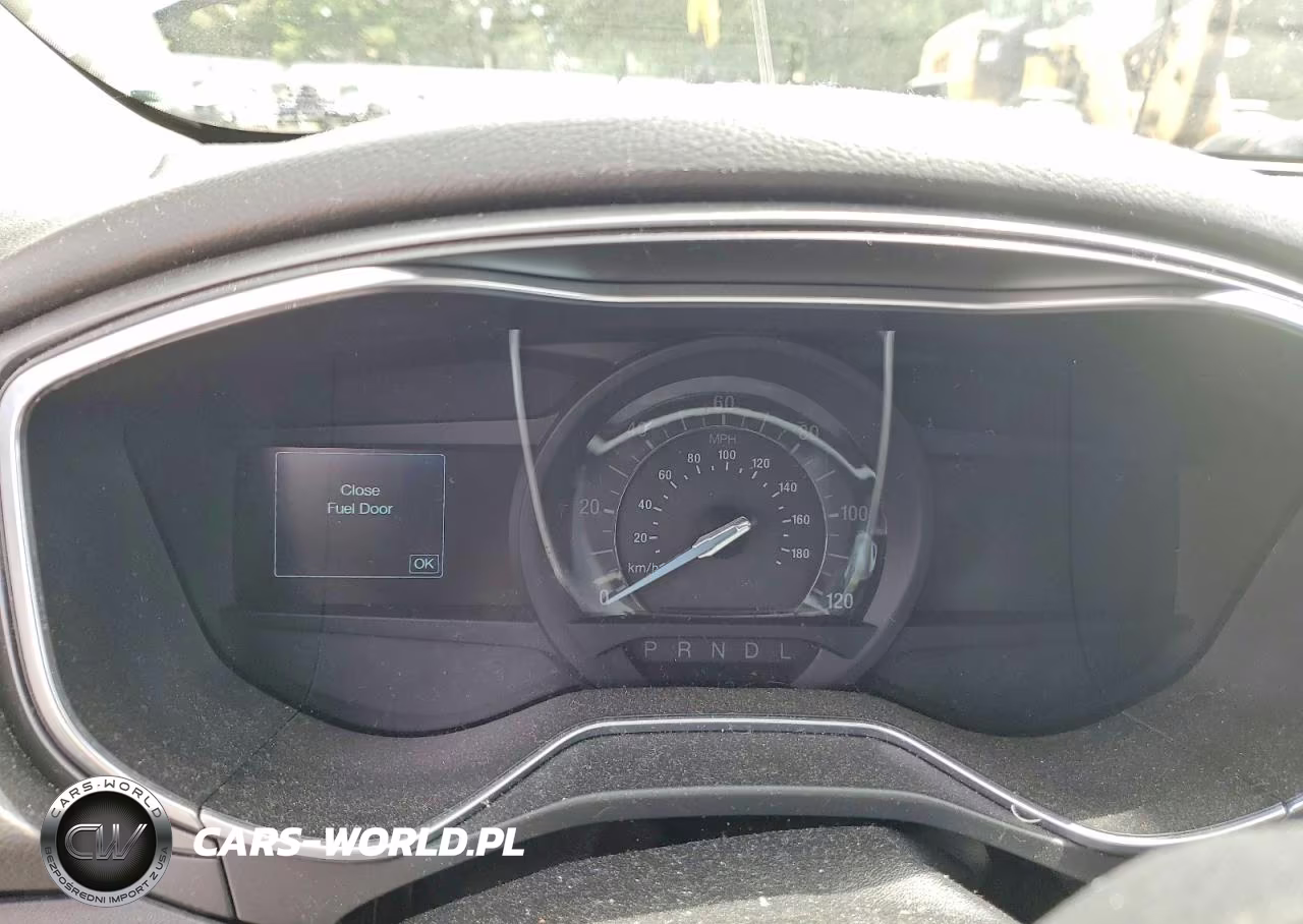 2014 Ford Fusion Titanium Phev VIN:3FA6P0SU4ER357863 - 9
