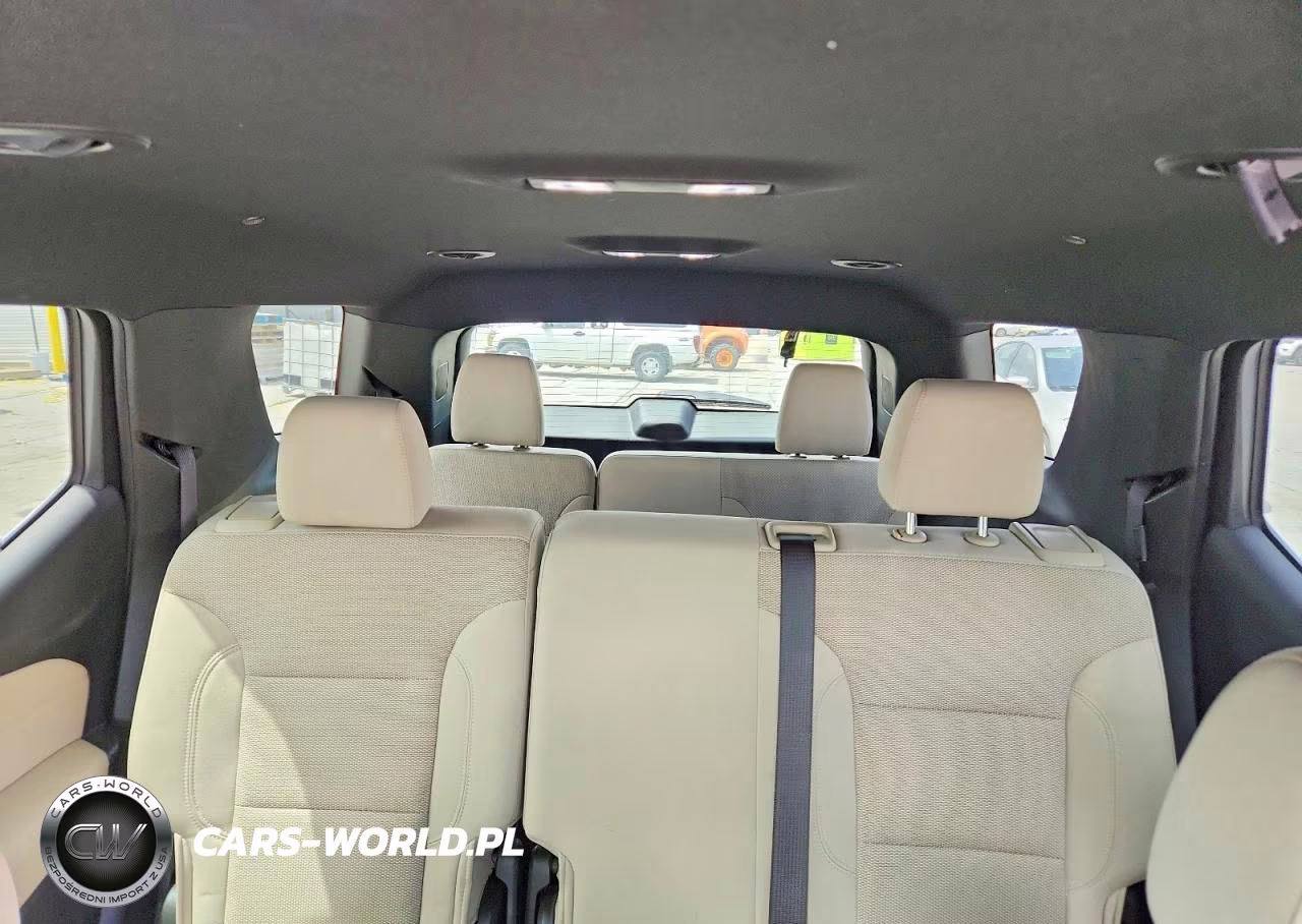 2023 Chevrolet Traverse Ls VIN:1GNERFKW8PJ165192 - 10