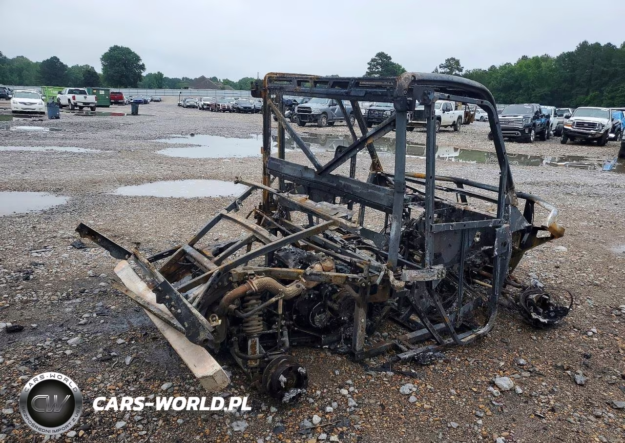 2025 Polaris Ranger Utility Vehicle VIN:4XARRU99XS8757070 - 4