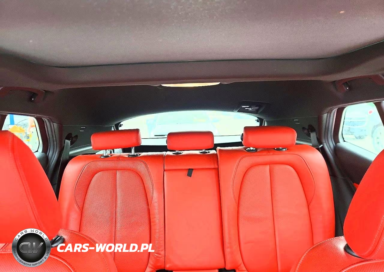 2020 BMW X2 xDrive28I VIN:WBXYJ1C07L5P35196 - 10