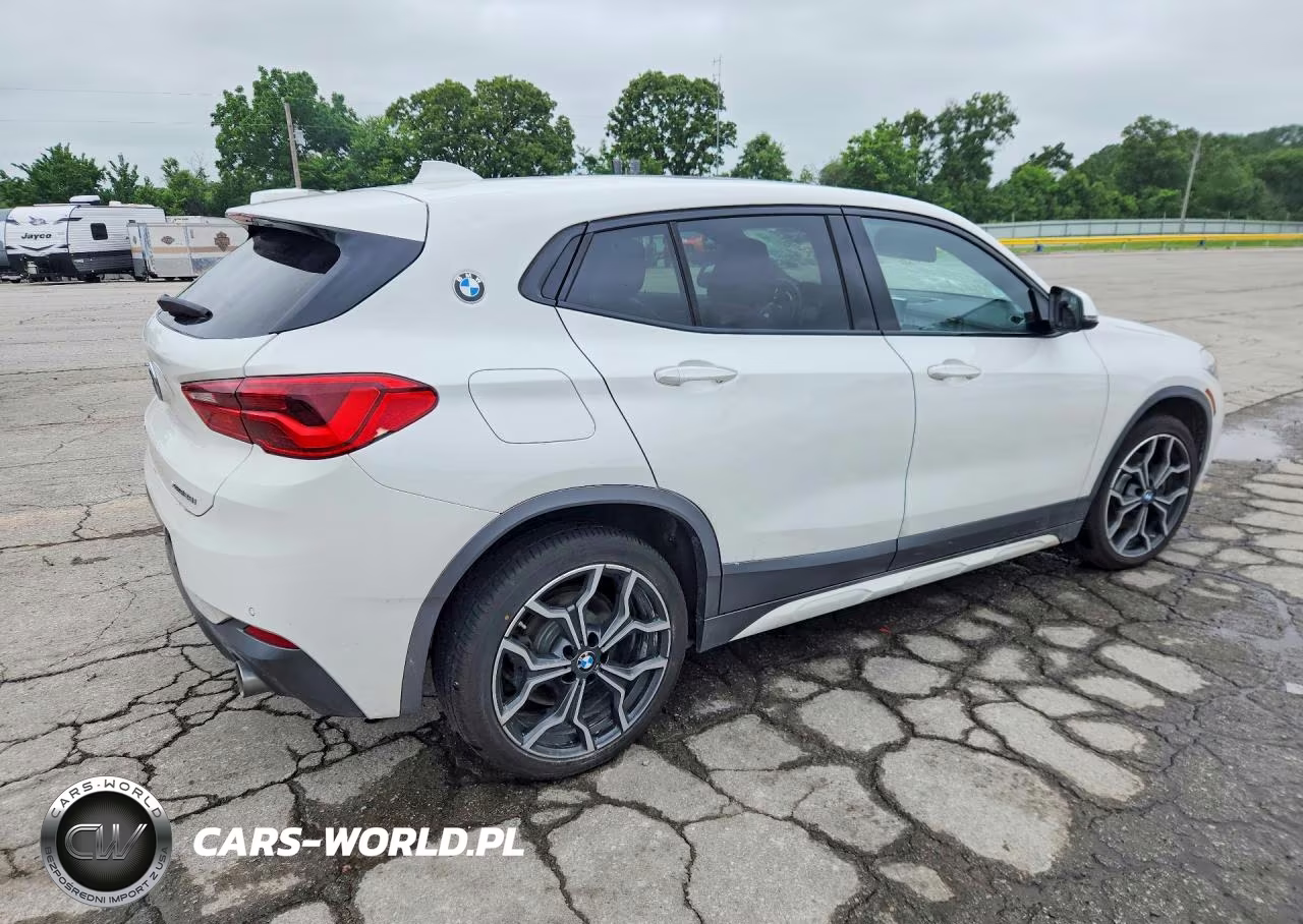 2020 BMW X2 xDrive28I VIN:WBXYJ1C07L5P35196 - 3