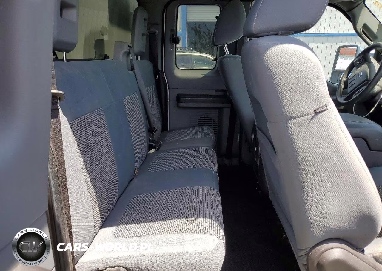 2011 Ford F350 Super Duty VIN:1FT8X3BT4BEA51983 - 10