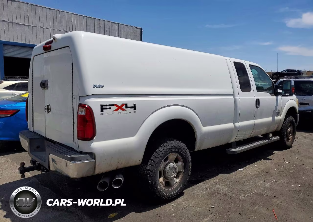 2011 Ford F350 Super Duty VIN:1FT8X3BT4BEA51983 - 3