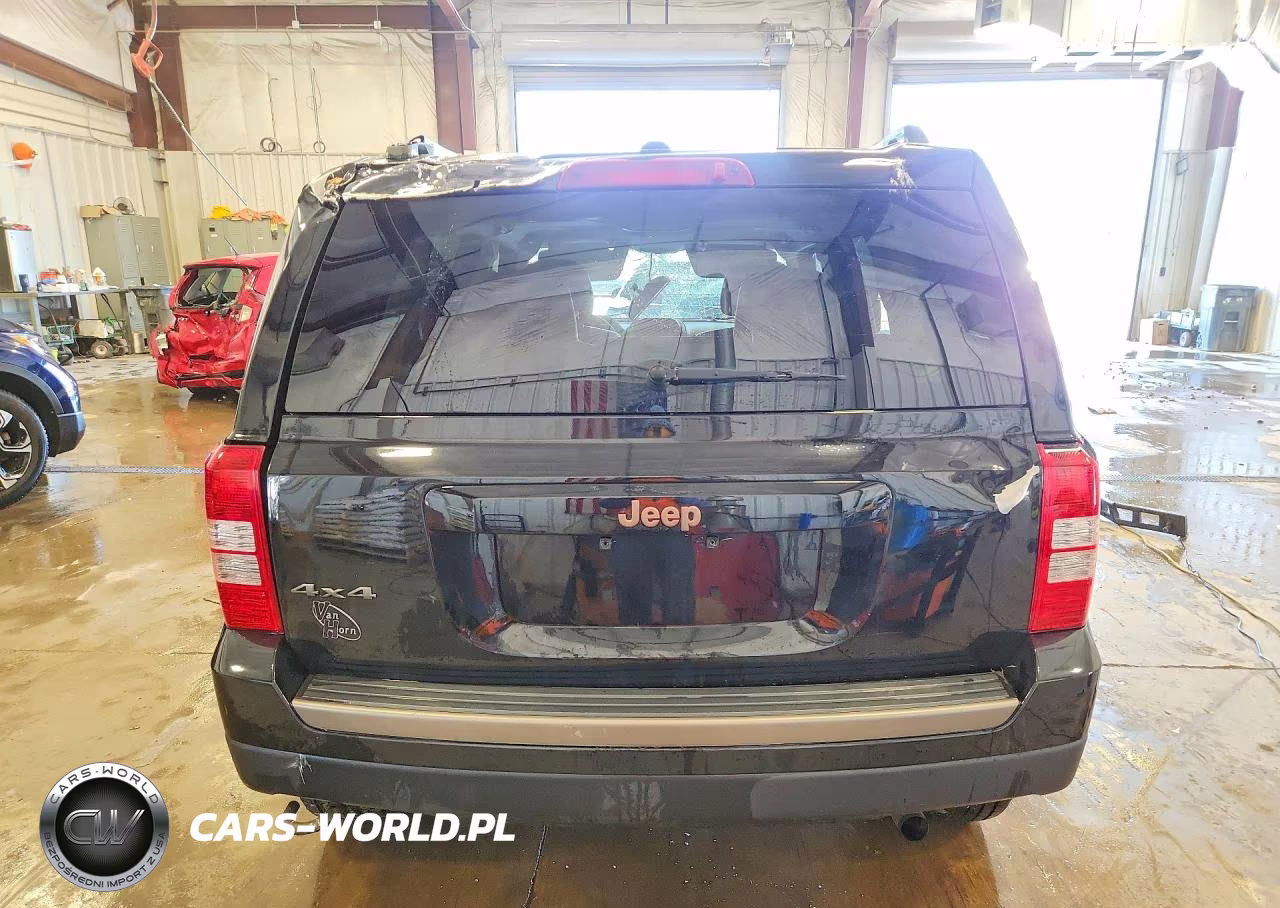 2016 Jeep Patriot Sport VIN:1C4NJRBB4GD709927 - 6