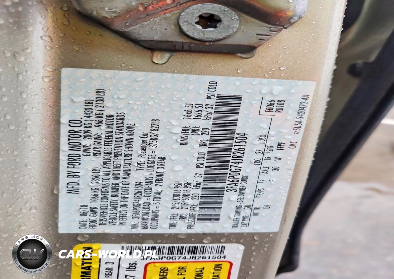 2018 Ford Fusion S VIN:3FA6P0G74JR261504 - 13