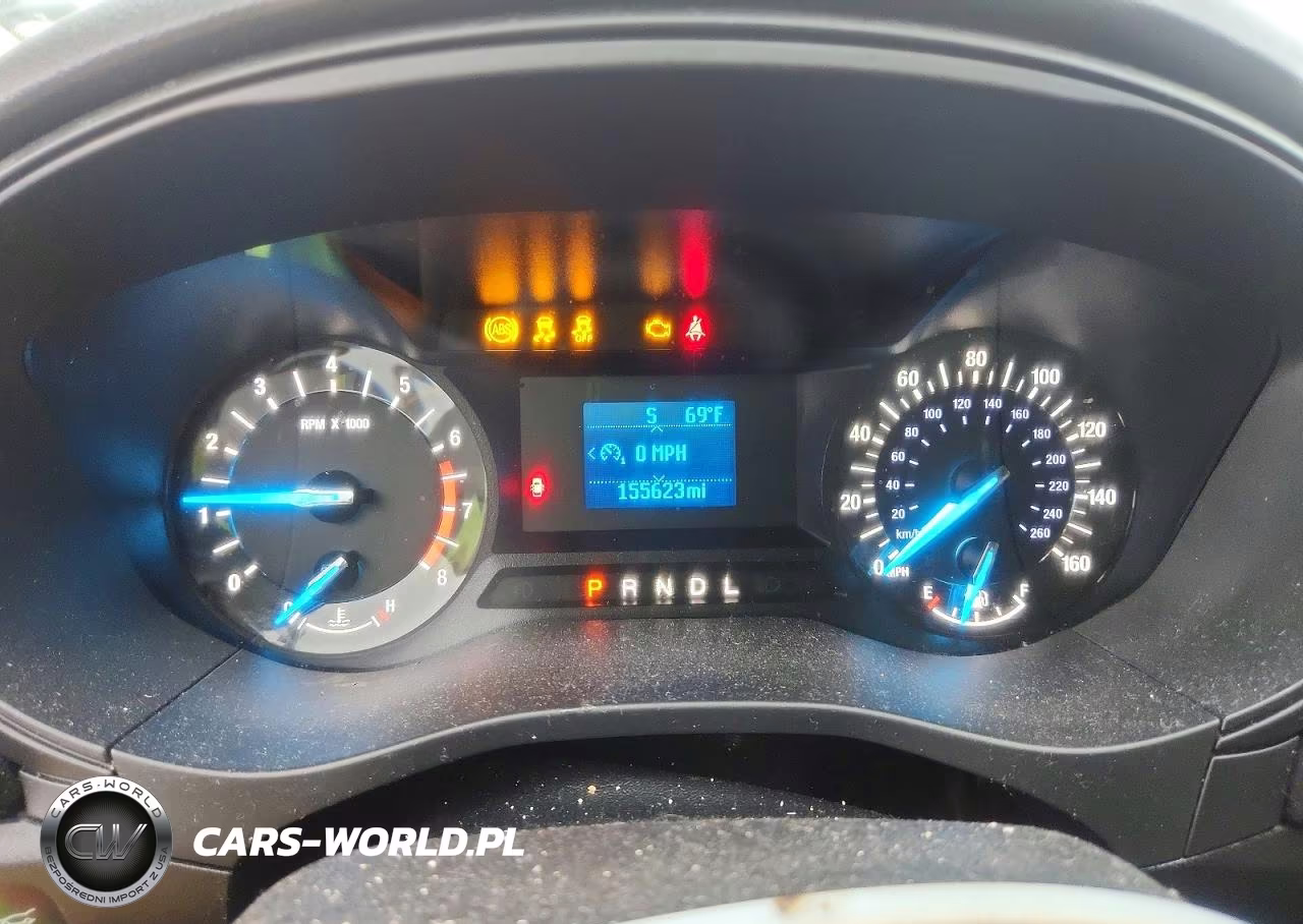 2018 Ford Fusion S VIN:3FA6P0G74JR261504 - 9