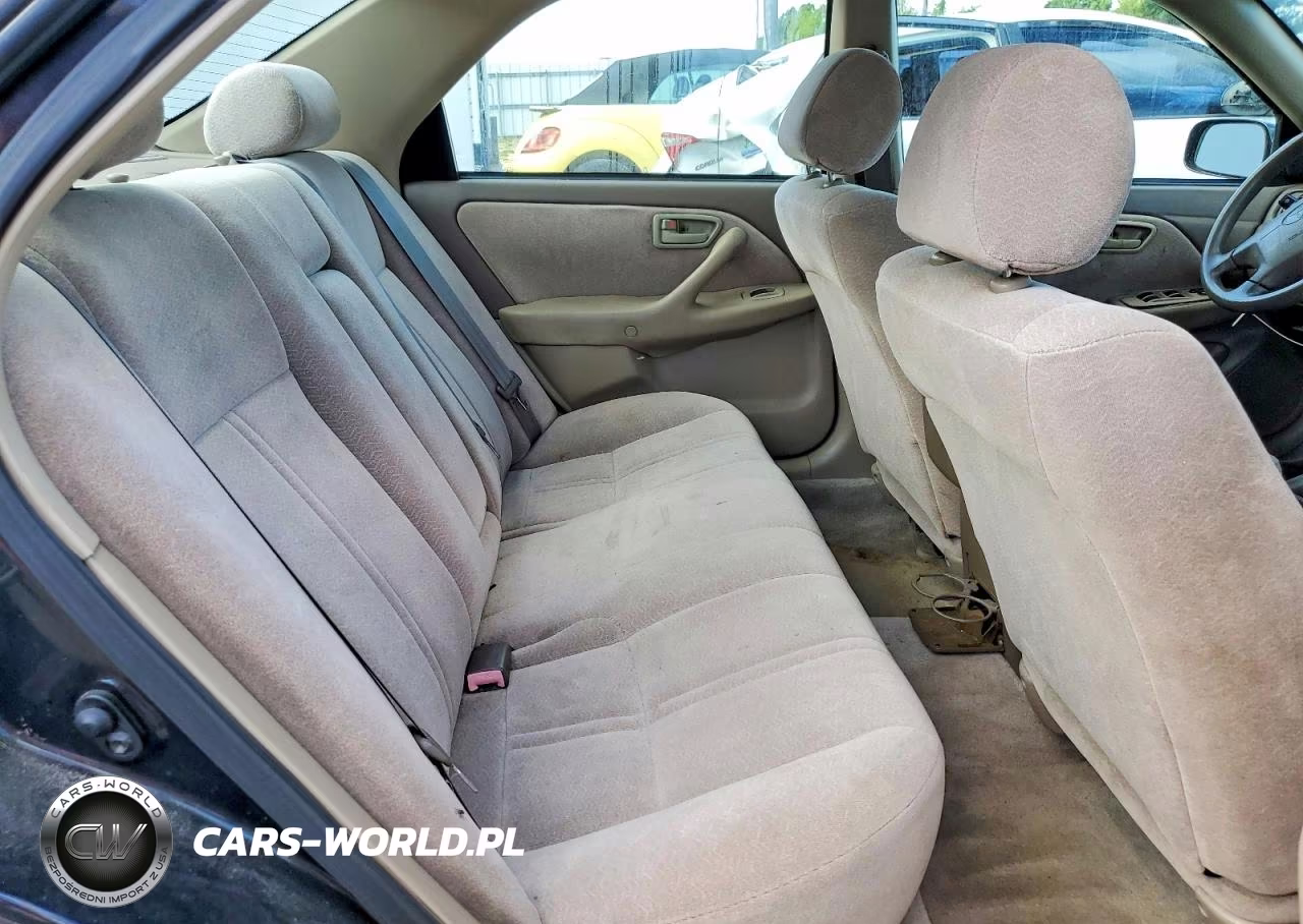 1999 Toyota Camry Le VIN:4T1BG28K8XU584491 - 10