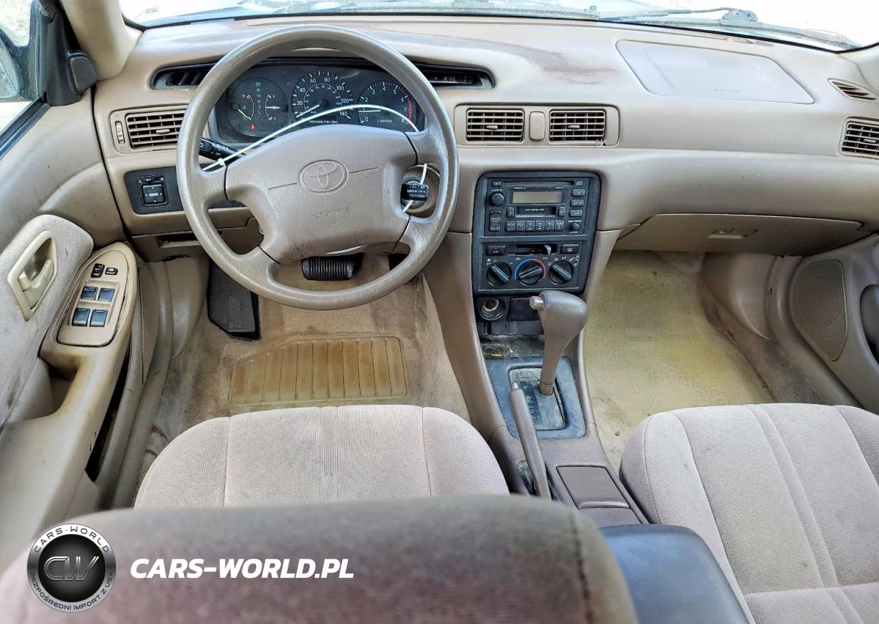 1999 Toyota Camry Le VIN:4T1BG28K8XU584491 - 8