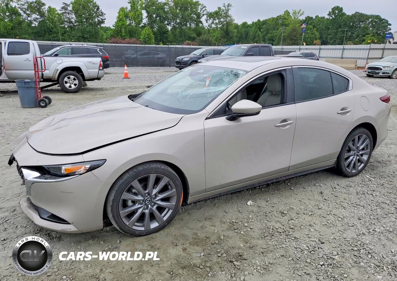 2024 Mazda 3 Preferred – zdjęcie 1 z 12