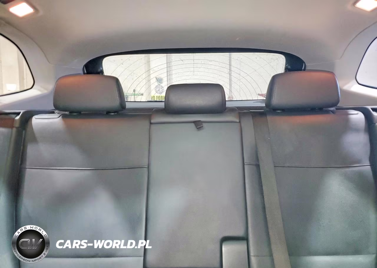 2014 BMW X1 xDrive28I VIN:WBAVL1C51EVY21576 - 10