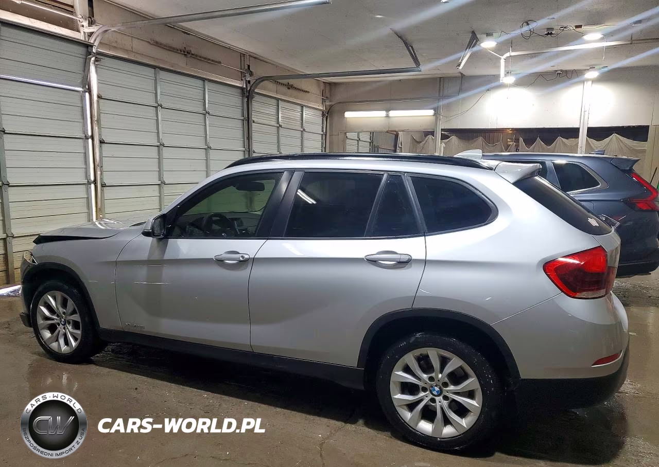 2014 BMW X1 xDrive28I VIN:WBAVL1C51EVY21576 - 2
