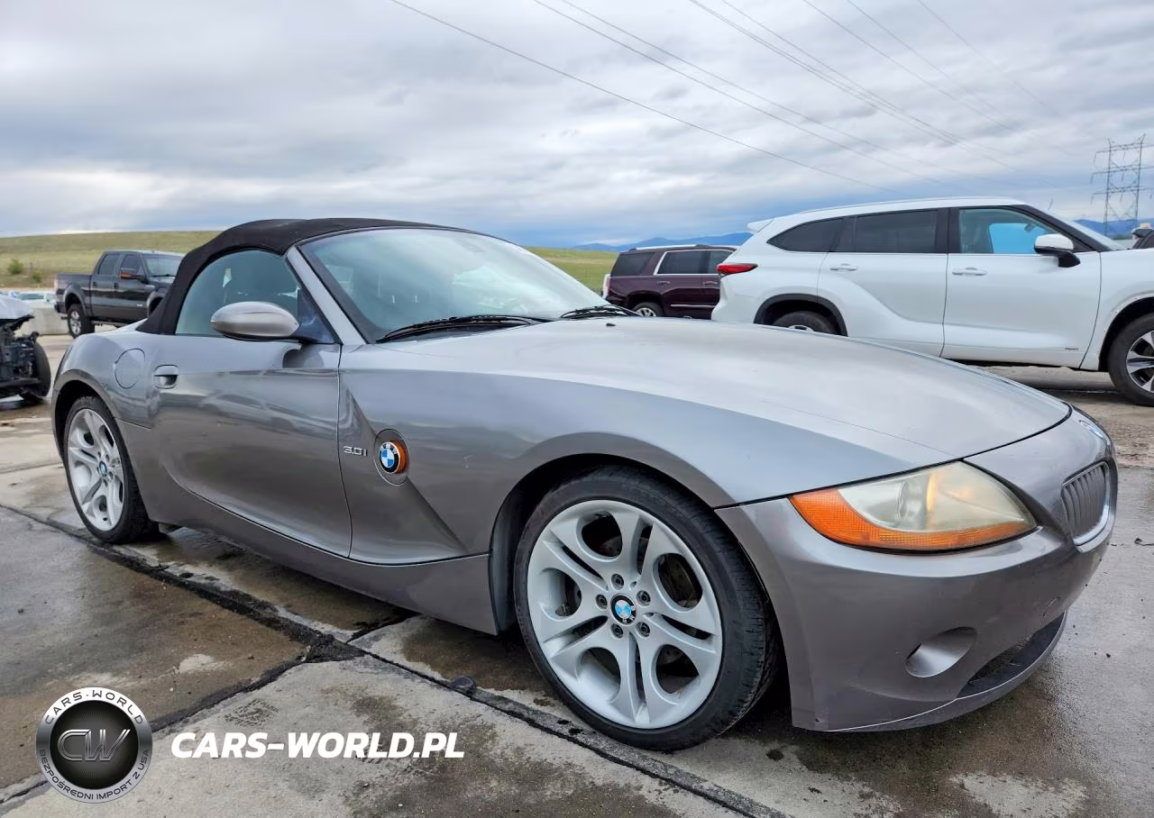 2004 BMW Z4 3.0 VIN:4USBT53564LT27229 - 4