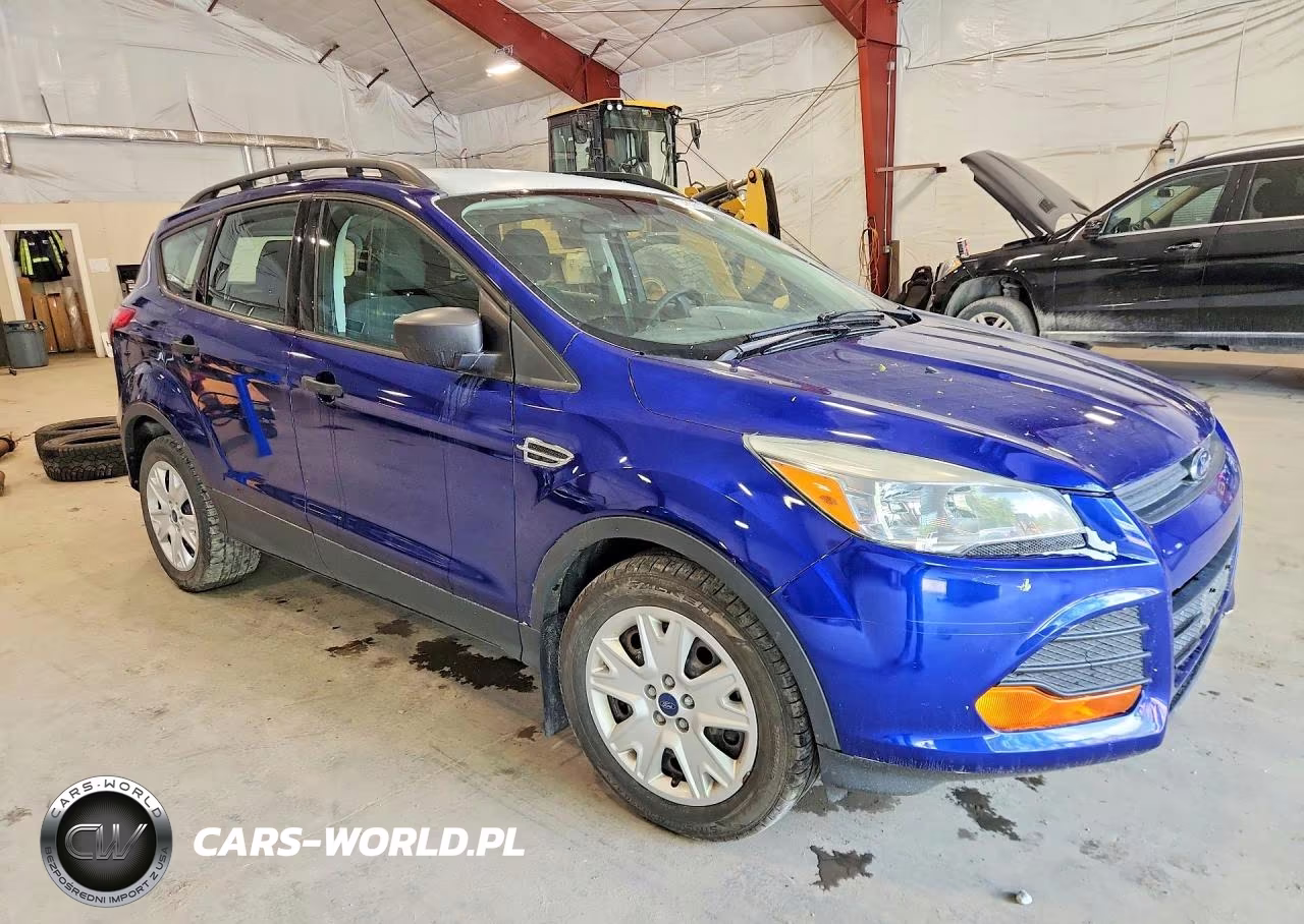 2015 Ford Escape S VIN:1FMCU0F77FUA34696 - 4