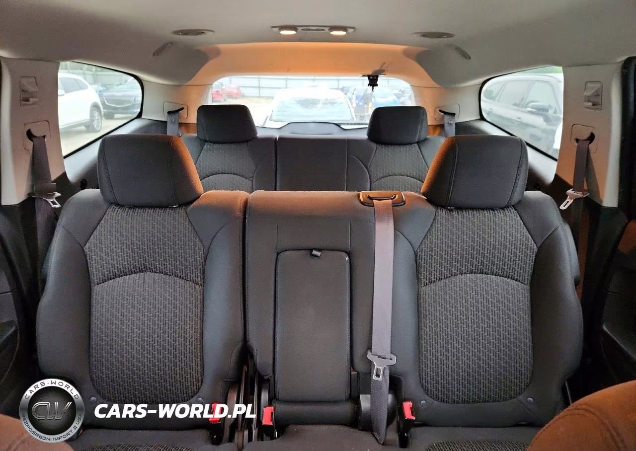 2010 Chevrolet Traverse VIN:1GNLRFED5AS110511 - 10