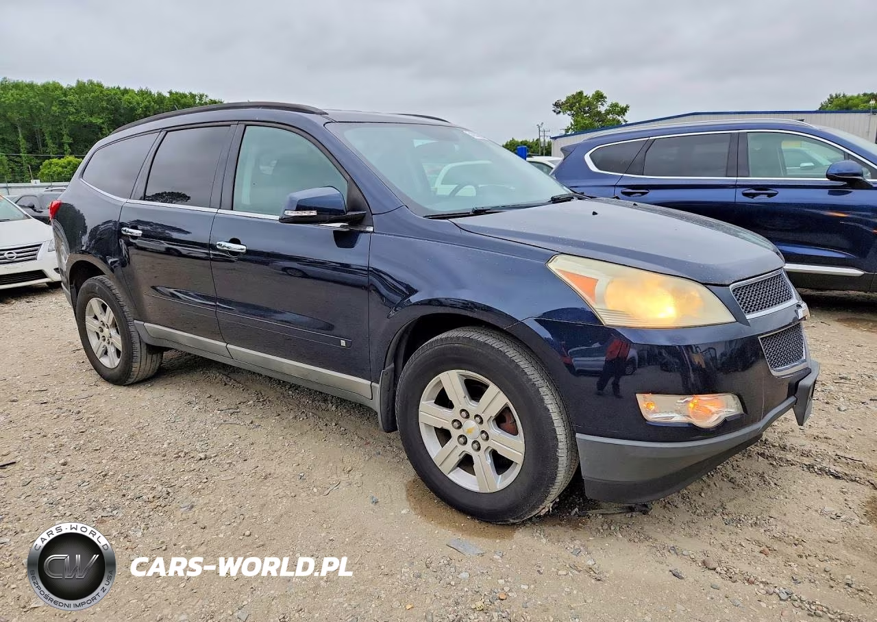 2010 Chevrolet Traverse VIN:1GNLRFED5AS110511 - 4