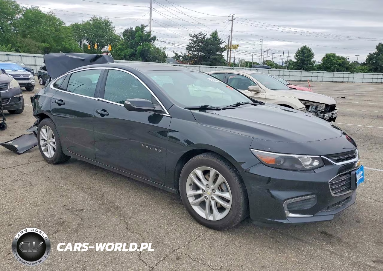 2016 Chevrolet Malibu Lt VIN:1G1ZE5ST7GF308196 - 4