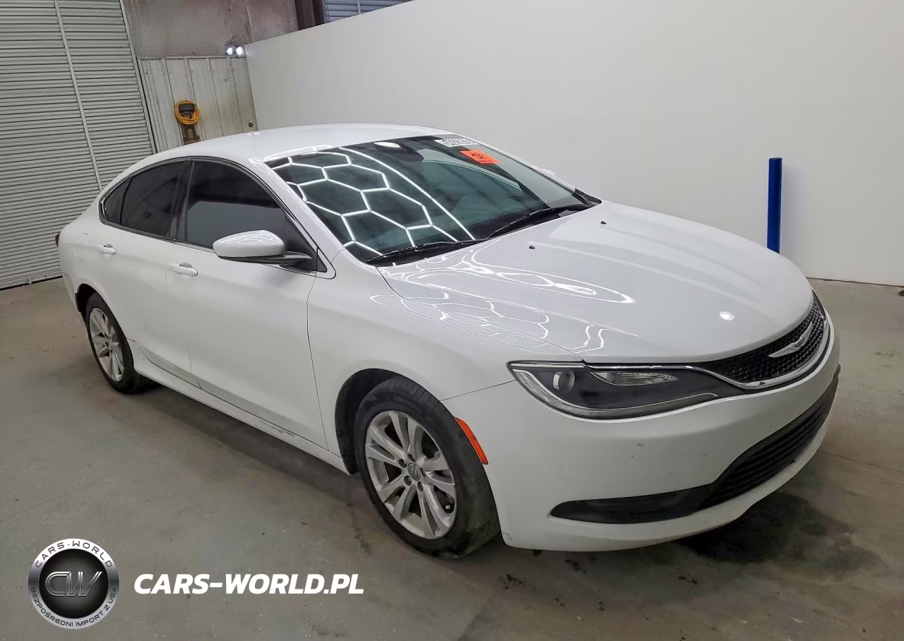 2016 Chrysler 200 Lx VIN:1C3CCCFB3GN195995 - 4