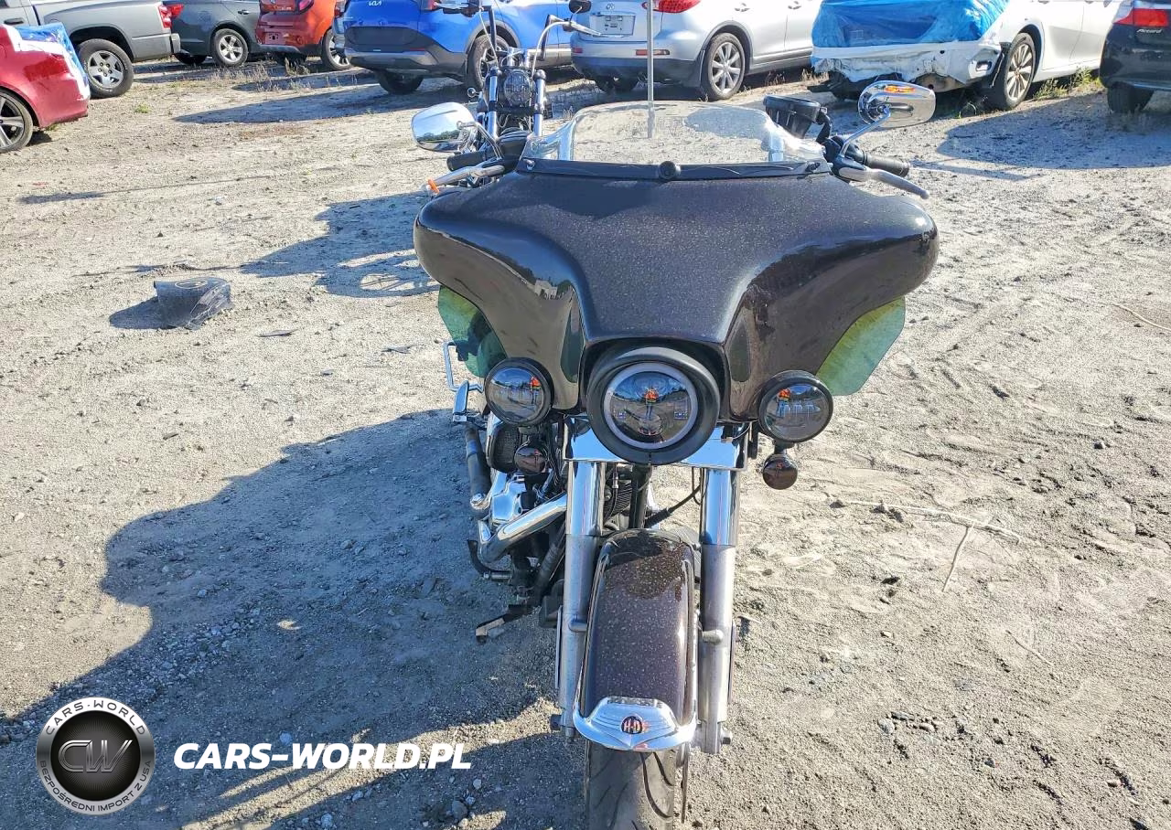 2011 Harley Davidson Flhx VIN:1HD1KBM19BB649153 - 2