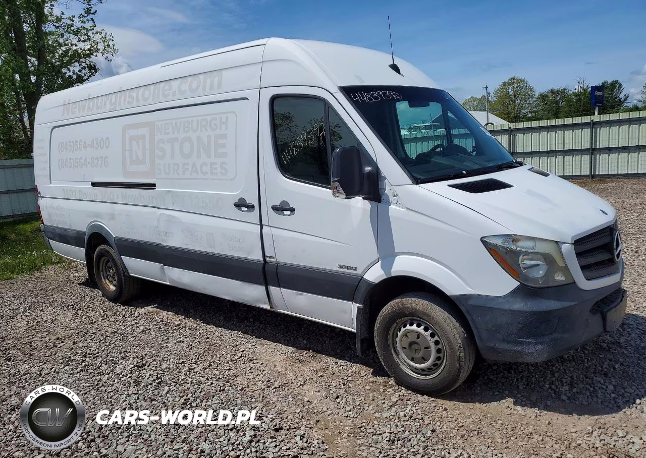 2015 Mercedes-Benz Sprinter 3500 High Roof VIN:WD3PF4CC2FP135646 - 4