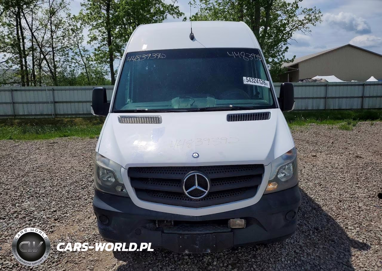 2015 Mercedes-Benz Sprinter 3500 High Roof VIN:WD3PF4CC2FP135646 - 5