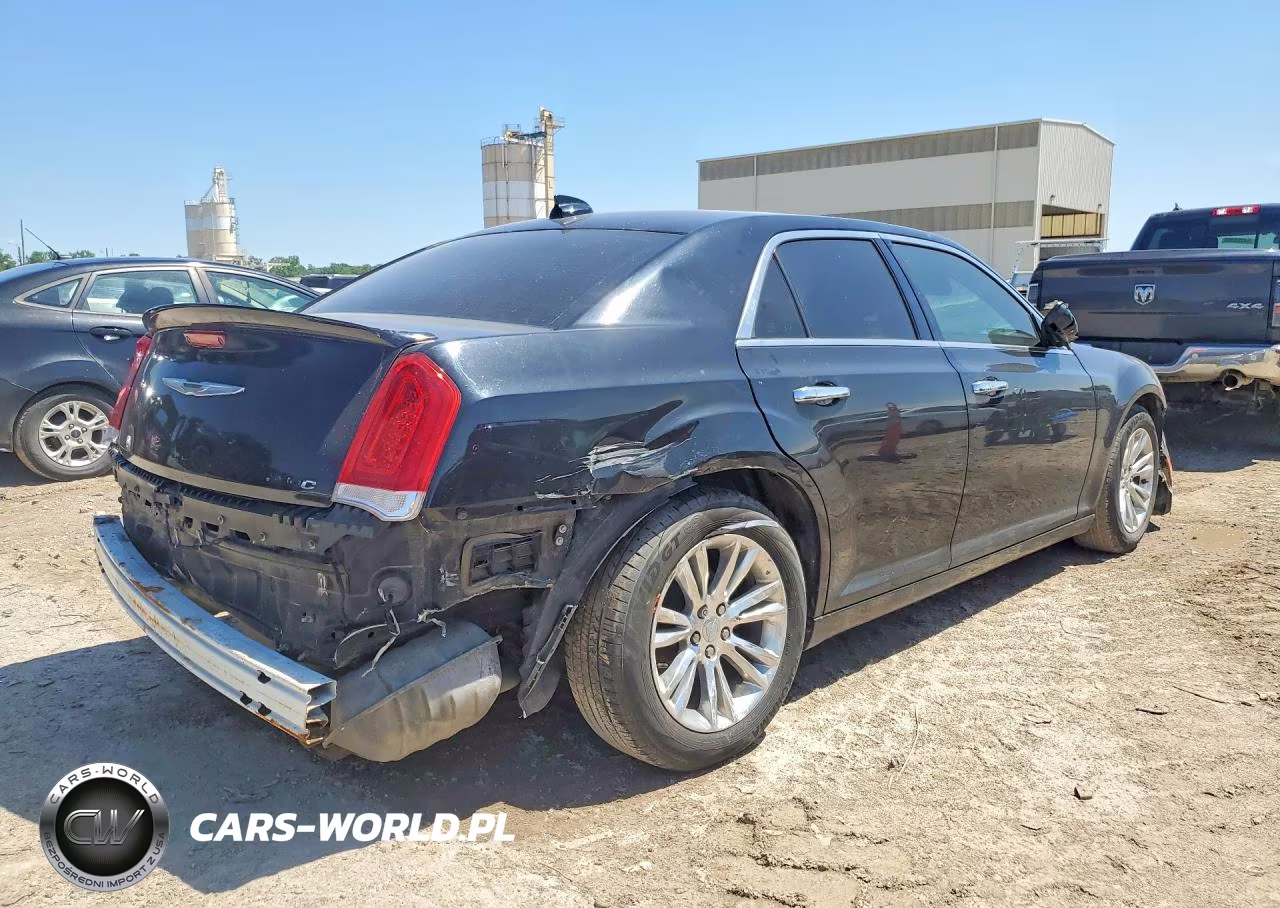 2016 Chrysler 300C VIN:2C3CCAEG3GH167382 - 3