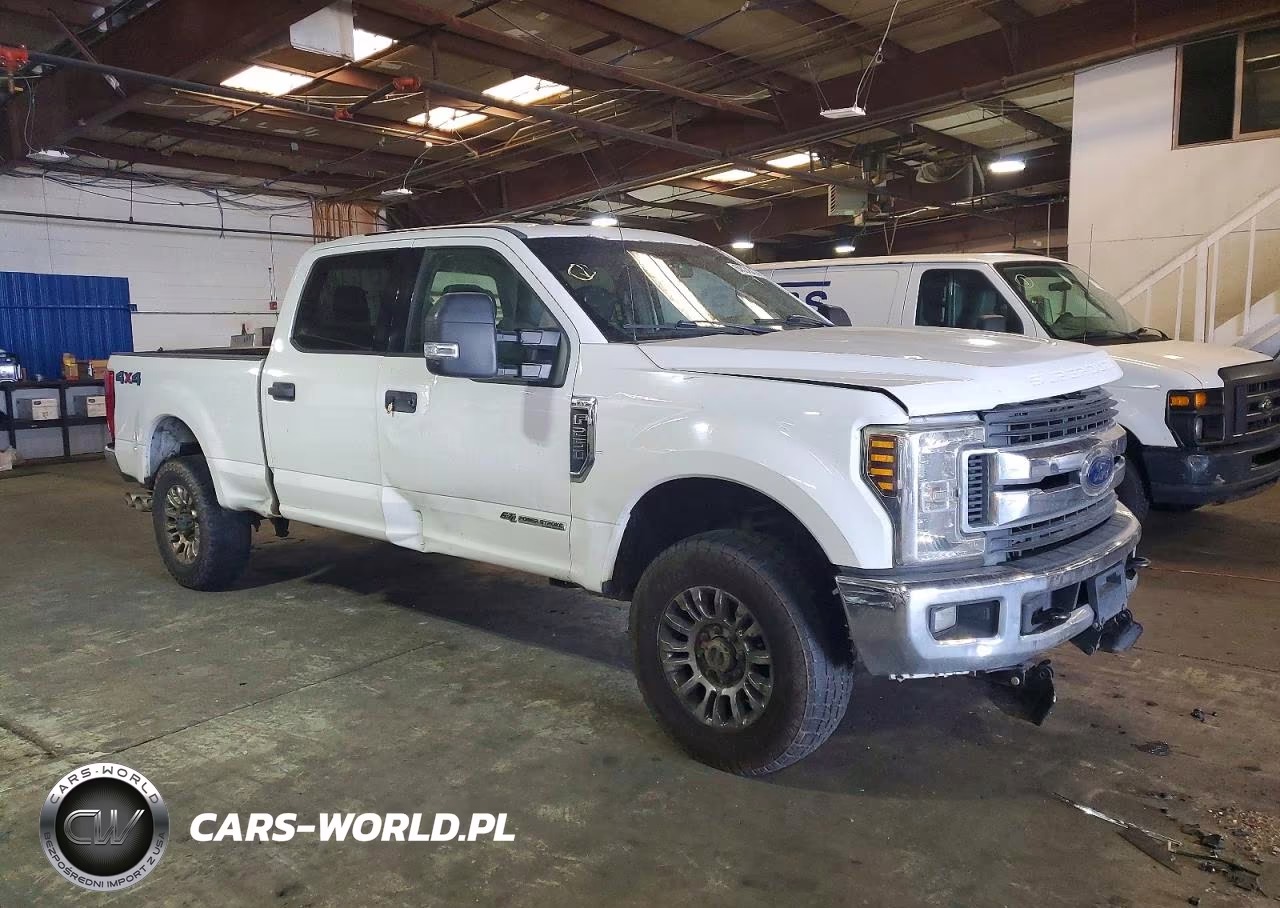 2018 Ford F250 Super Duty VIN:1FT7W2BT6JEC47480 - 4