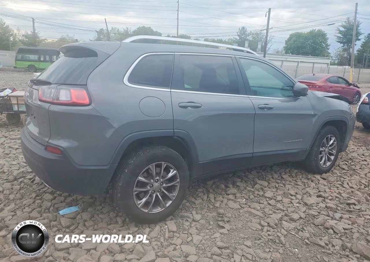2020 Jeep Cherokee Latitude Plus VIN:1C4PJMLX5LD631030 - 3