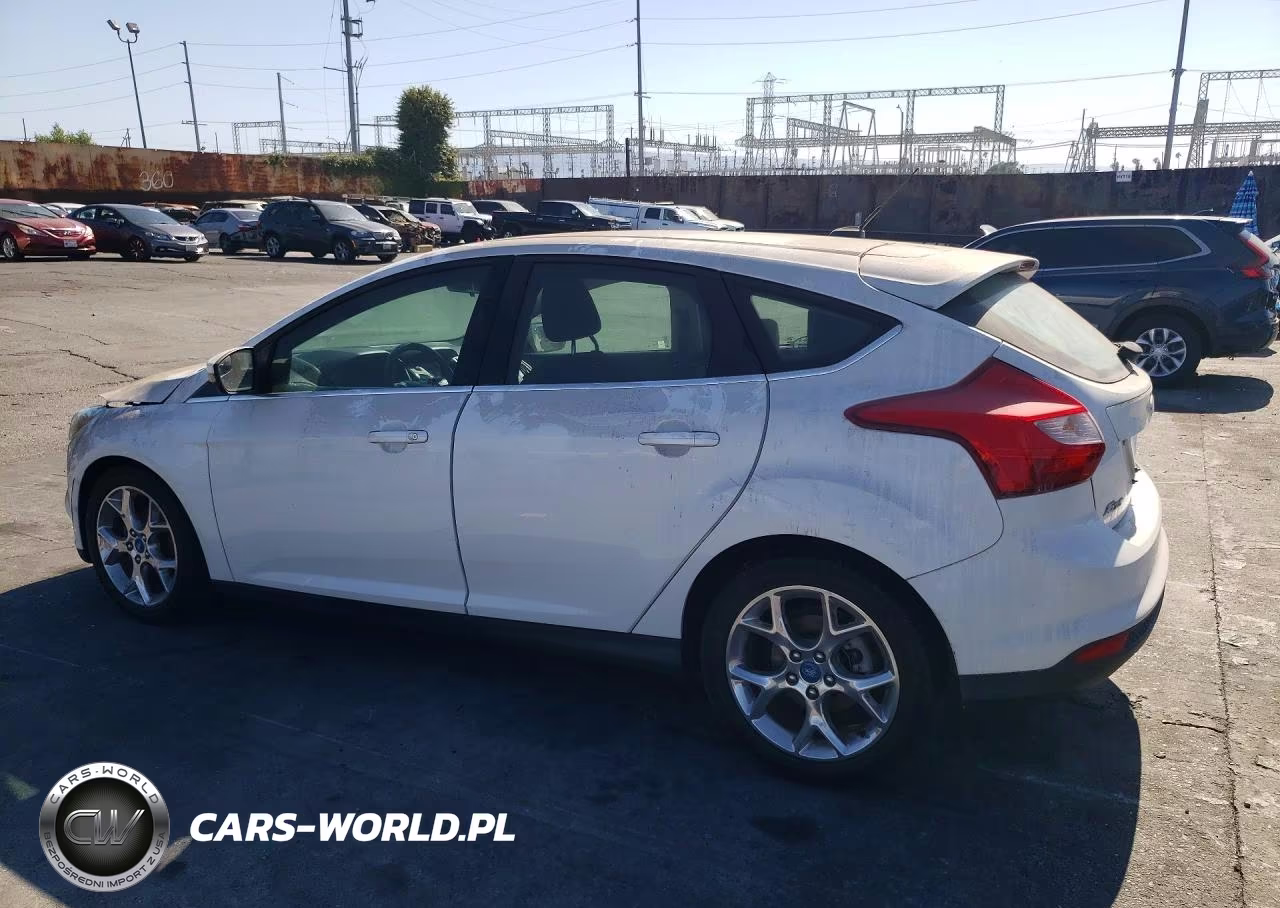 2012 Ford Focus VIN:1FAHP3M22CL257679 - 2