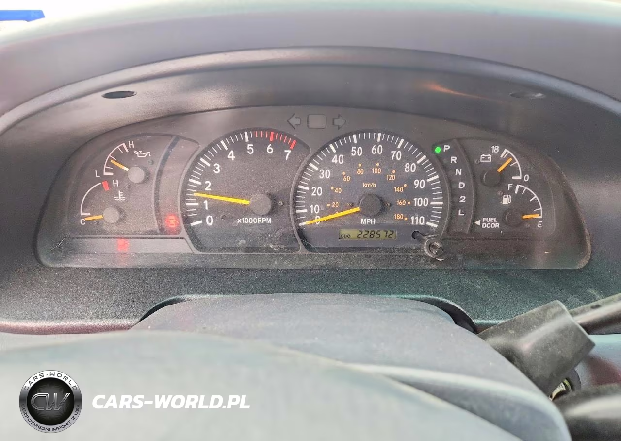 2002 Toyota Tundra VIN:5TBBT44132S301638 - 9