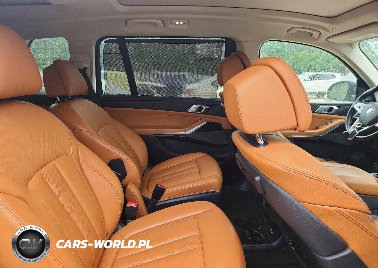 2020 BMW X7 xDrive40I VIN:5UXCW2C04L0E74736 - 11