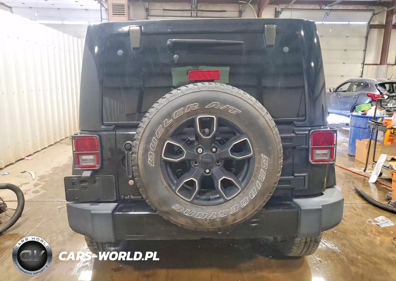 2018 Jeep Wrangler Unlimited Sahara VIN:1C4HJWEG8JL821422 - 6
