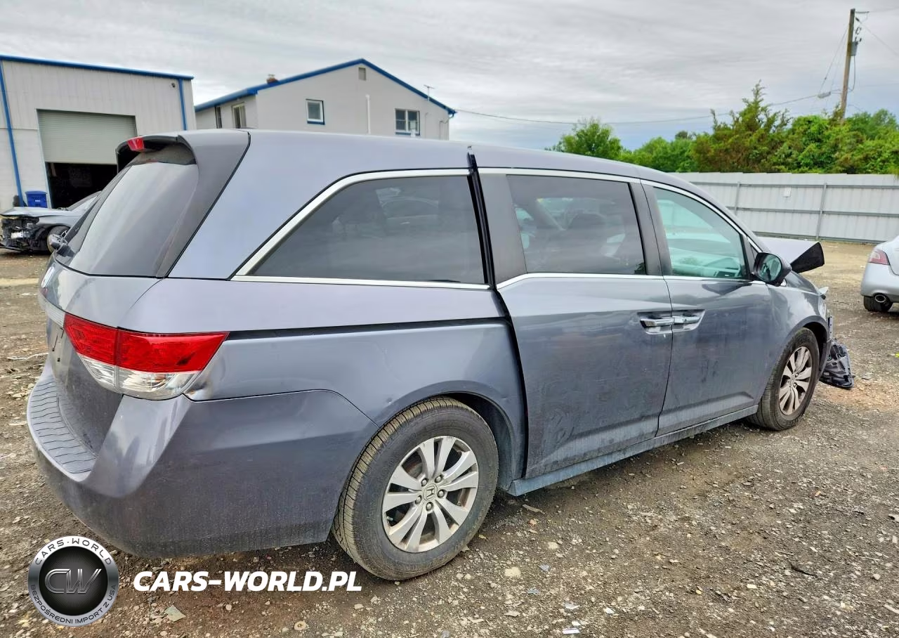 2014 Honda Odyssey Ex-L VIN:5FNRL5H66EB074147 - 3