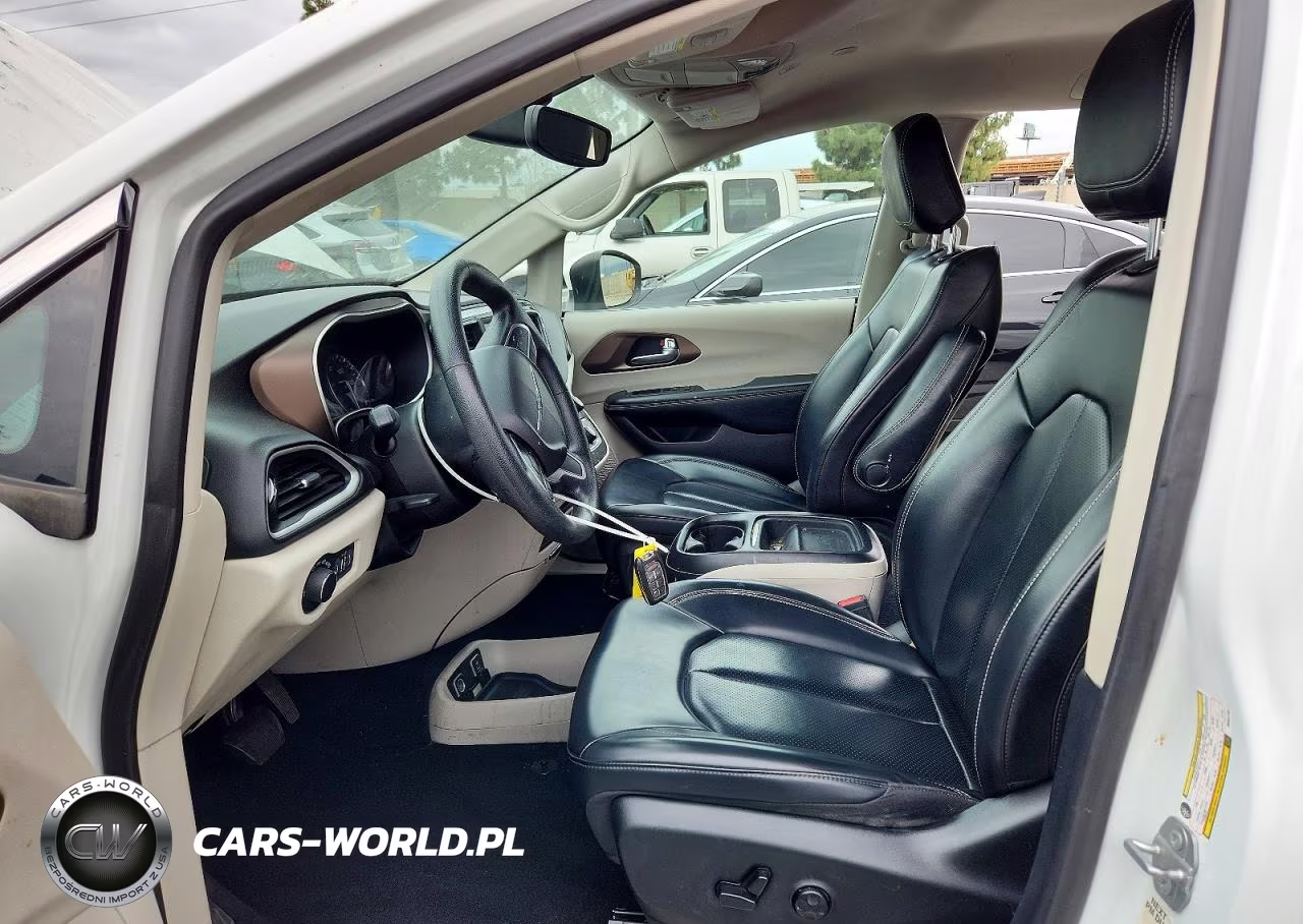 2021 Chrysler Voyager Lxi VIN:2C4RC1DG0MR521162 - 7