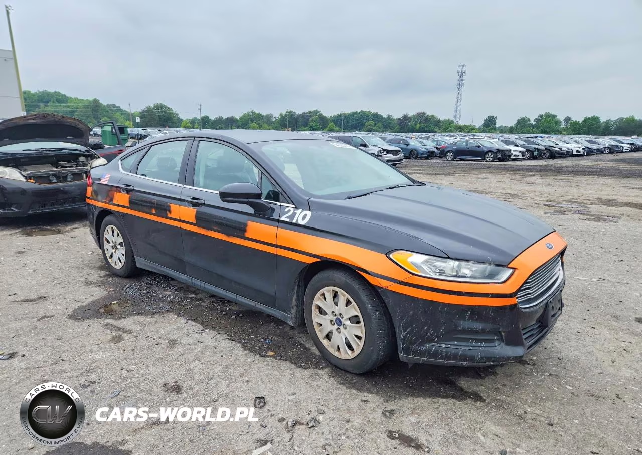 2014 Ford Fusion S VIN:1FA6P0G72E5404927 - 4