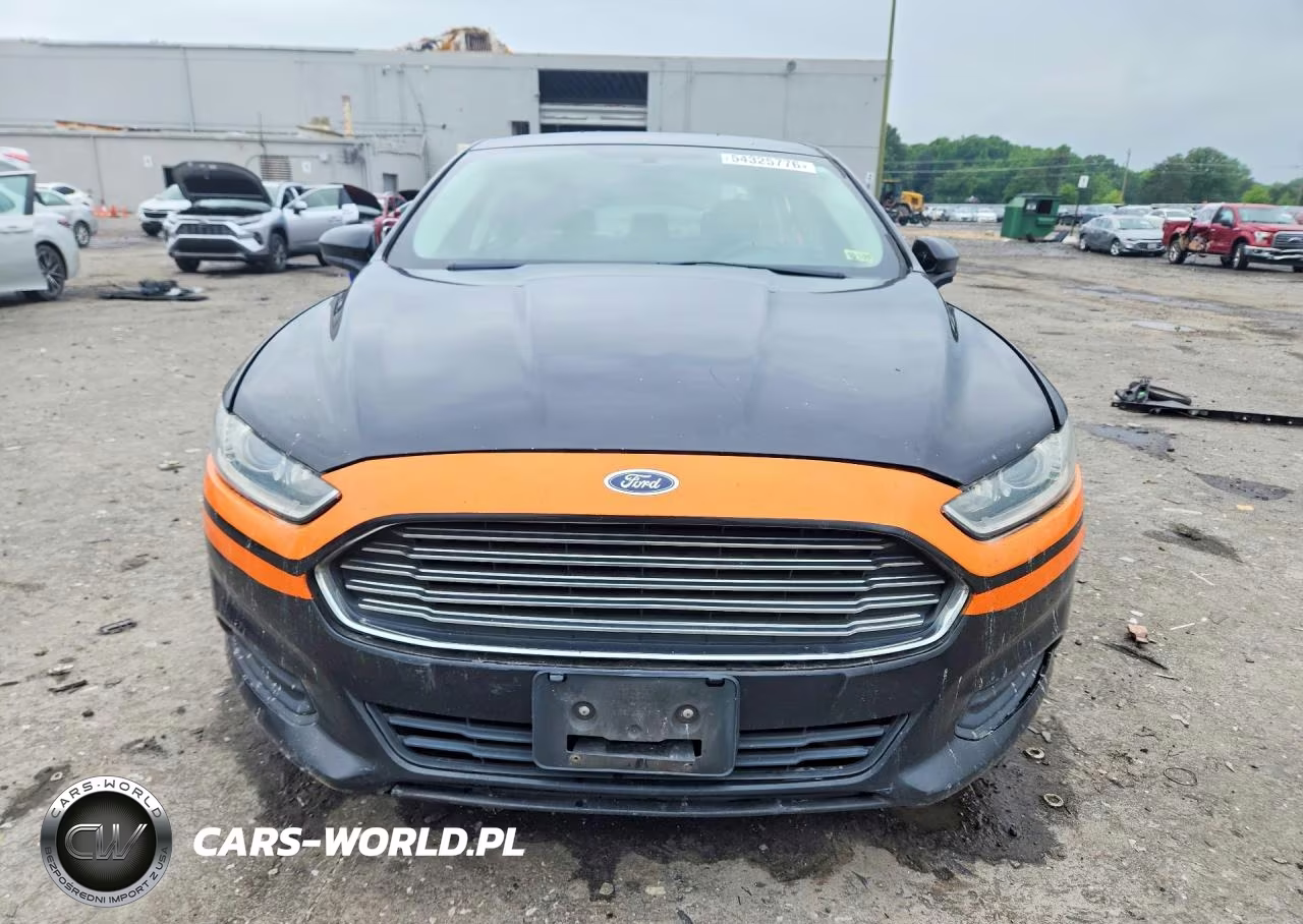 2014 Ford Fusion S VIN:1FA6P0G72E5404927 - 5