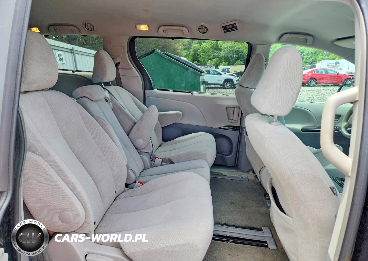 2014 Toyota Sienna Le VIN:5TDKK3DC4ES417117 - 11