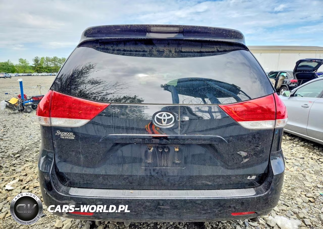 2014 Toyota Sienna Le VIN:5TDKK3DC4ES417117 - 6