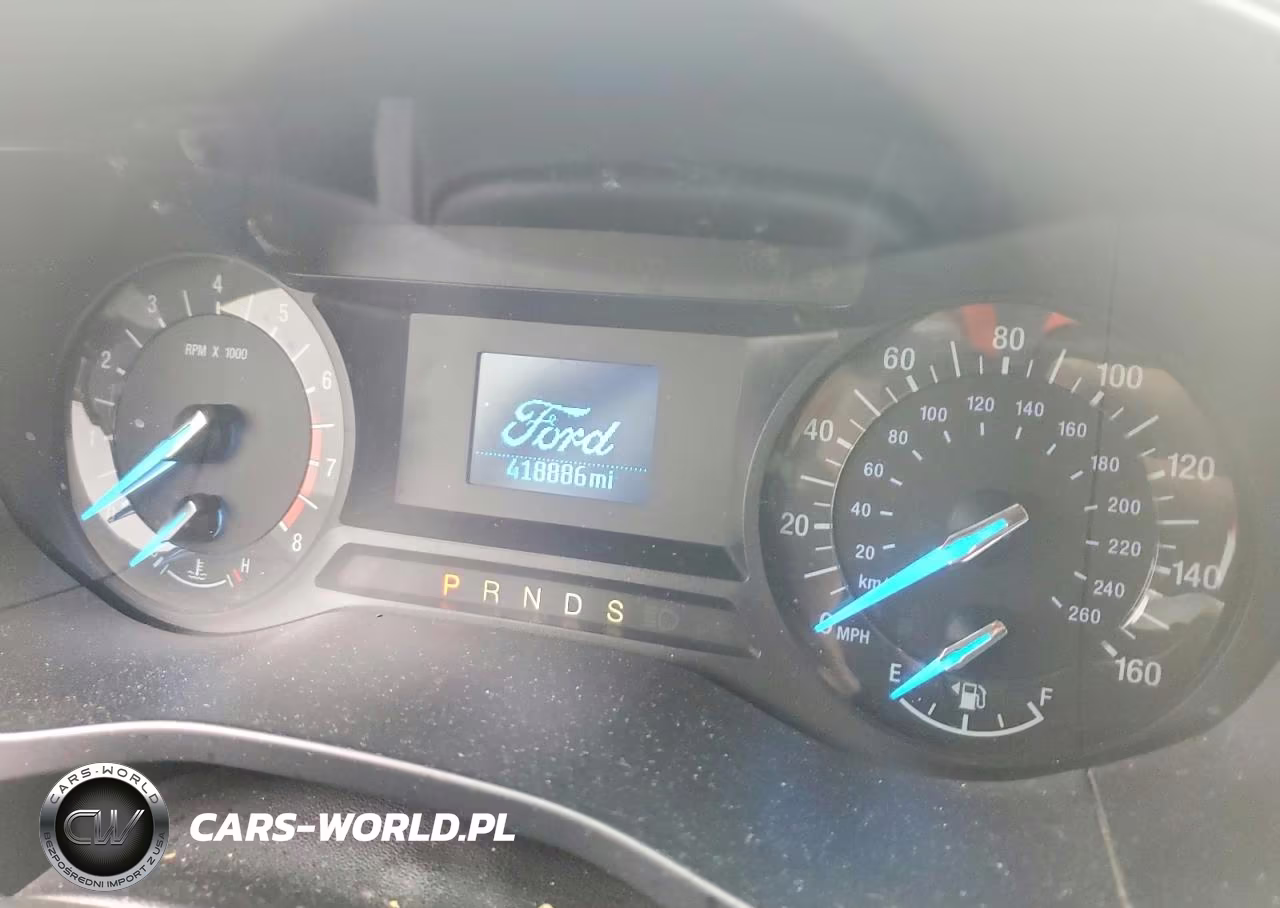 2014 Ford Fusion S VIN:1FA6P0G71E5378014 - 9