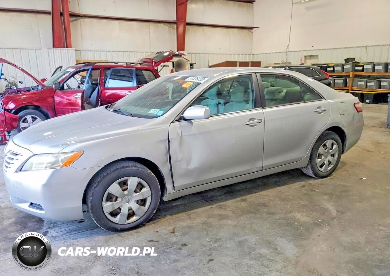 2007 Toyota Camry Le – zdjęcie 1 z 12