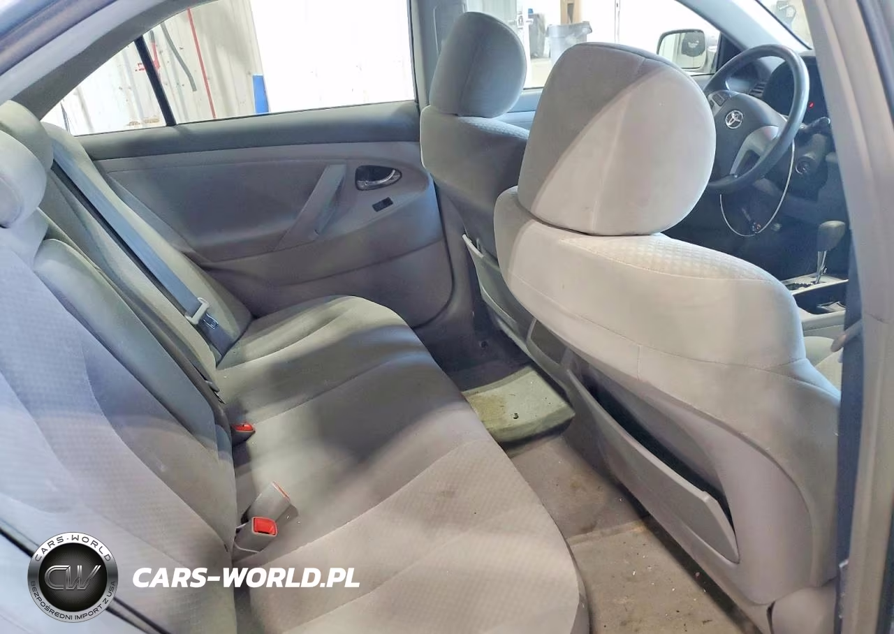 2007 Toyota Camry Le VIN:4T1BE46K27U640560 - 10