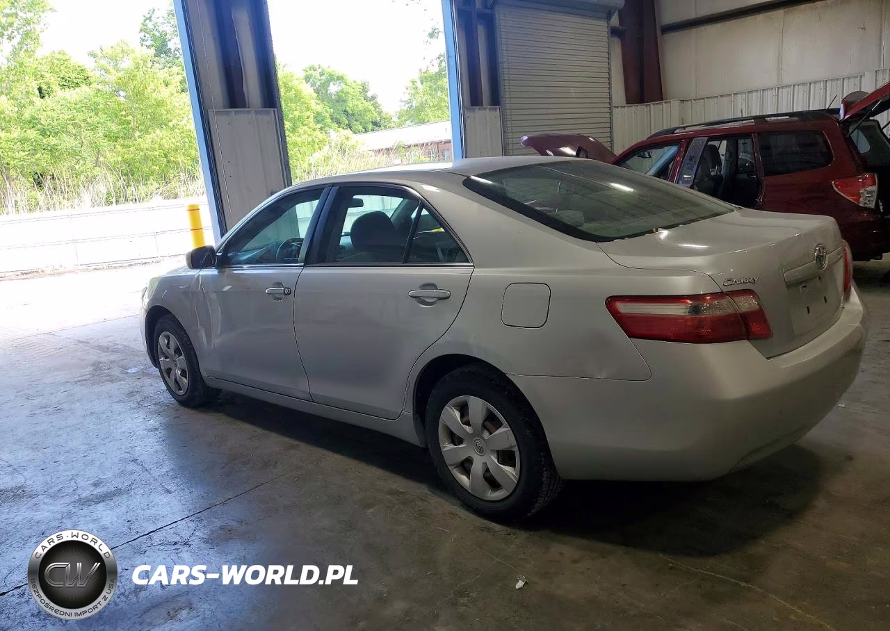 2007 Toyota Camry Le VIN:4T1BE46K27U640560 - 2